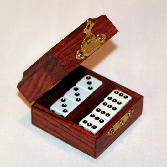 Loaded Dice - Wakeling - Steinmeyer, Walnut